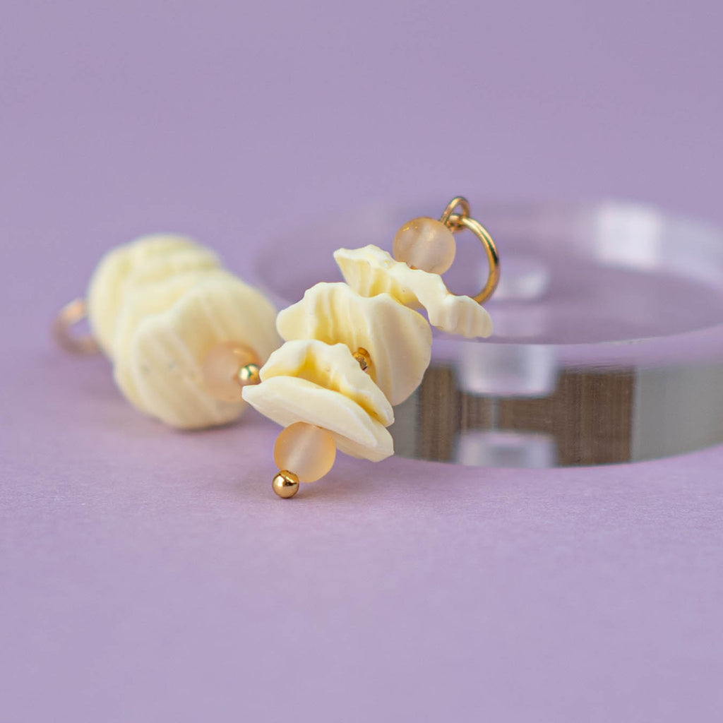 Charm Confetti Amarillo Mantequilla