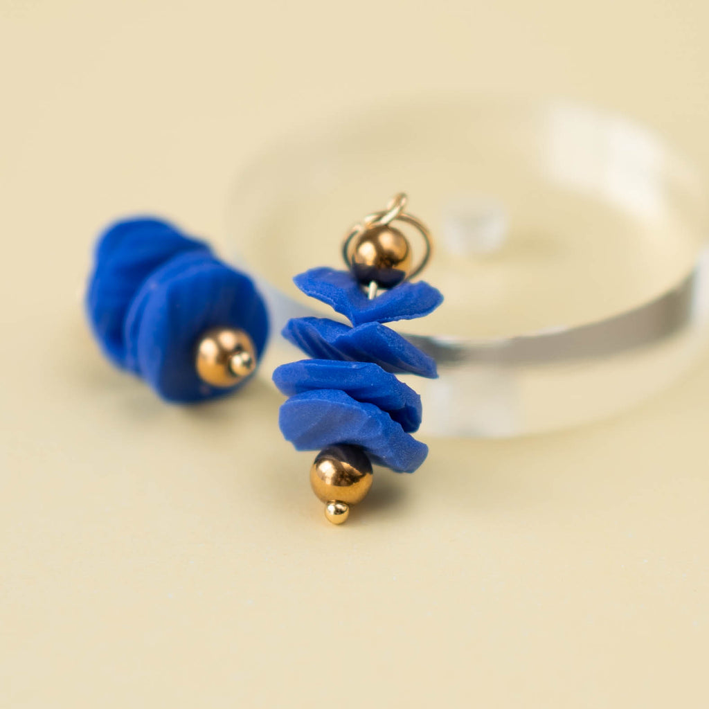 Charm Confetti Azul Brillante